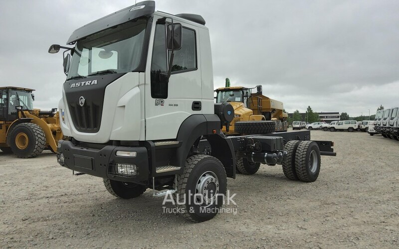 Iveco astra hd9 44.38 12.9l turbo diesel chassis cab heavy duty 4x4 black engine hood
