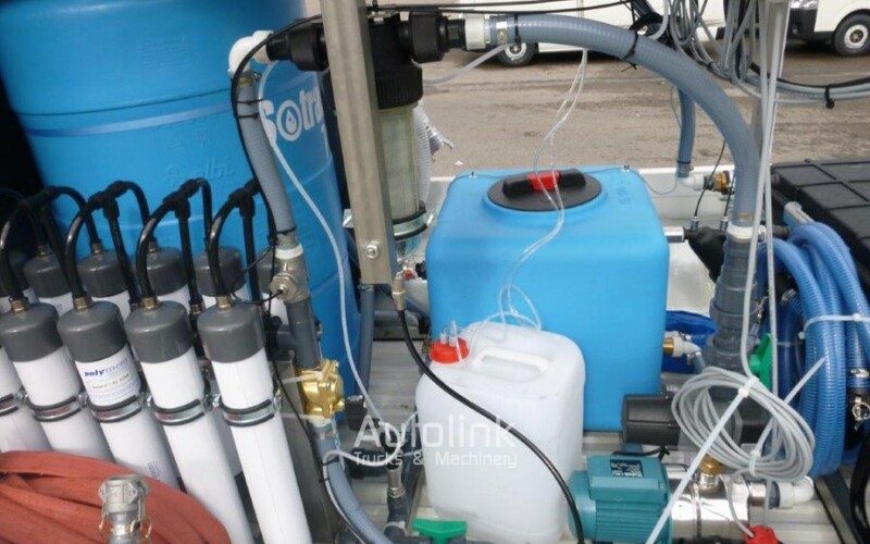Clean water mobile 2.000 liters/hour diesel white